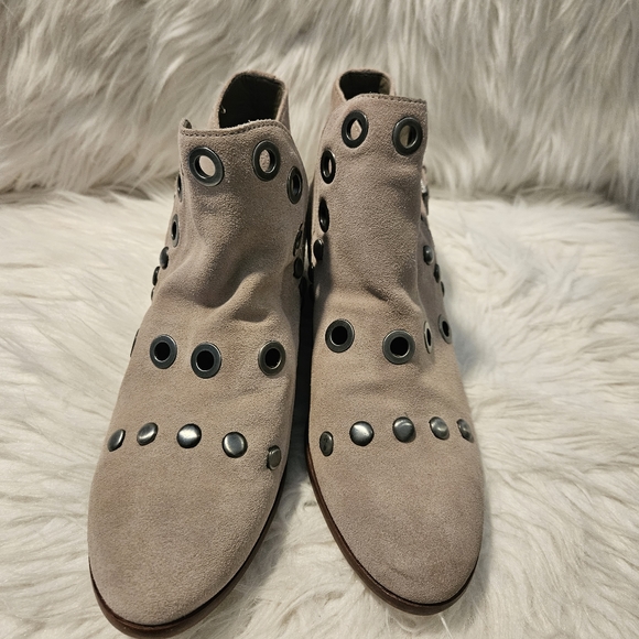 Sam Edelman Pedra Ankle Bootie - Picture 4 of 7